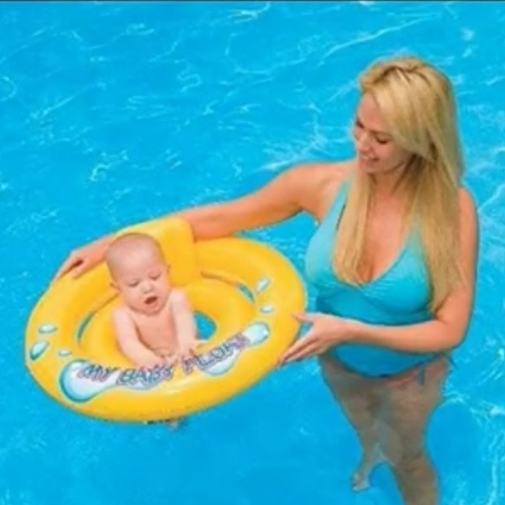Intex float - Picture 3 of 3